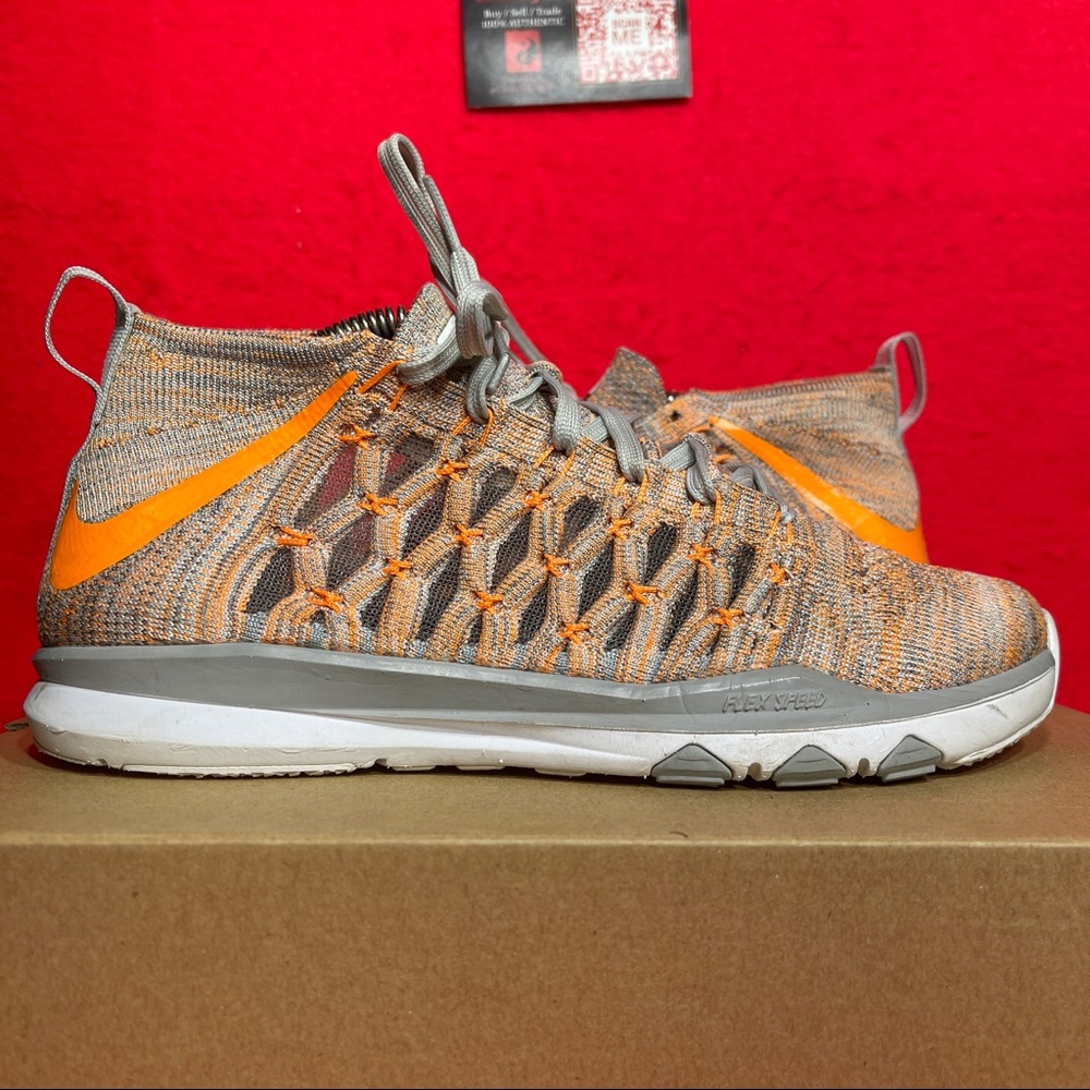 Nike 843694-001 Nike Train Ultrafast Flyknit Men's 8 Training Bright Citrus